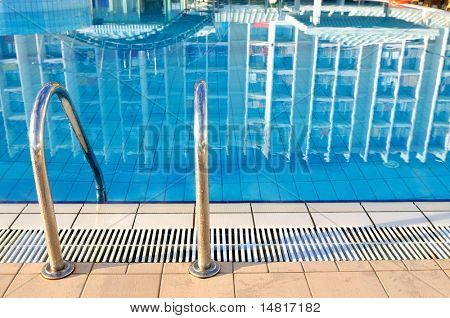 Freibad in Luxus-hotel