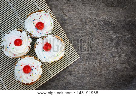 Deliciou Cupcake On The Wooden Floor Detail Top