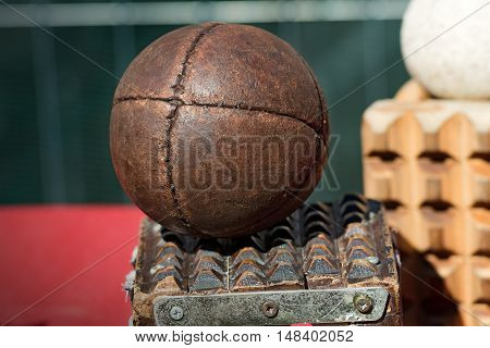 Pallone col Bracciale (Ball with the Bracelet) - XVI century the most popular sport athletic team in Italy until 1921. Treia Macerata Marche Italy