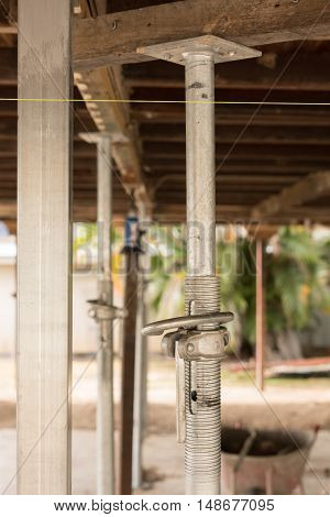 Adjustable steel poles for renewing house stumps