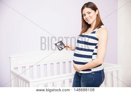 Looking At An Ultrasound Picture