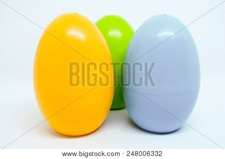 Egg Toys Made With  Plastic And Open Inside You Can Put Some Mini Toy To Surprise.