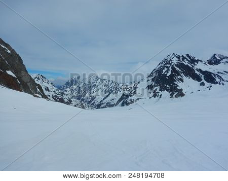 Beautiful Early Spring Skitouring In Otztal Alps