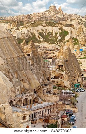 Houses And Hotels Located In Rocky Caves In Goreme City, Capadokkia