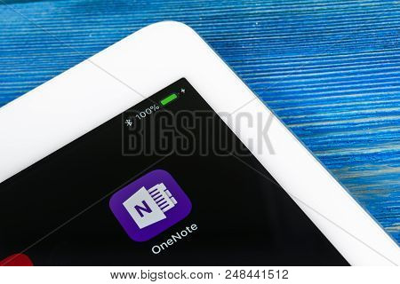 Sankt-petersburg, Russia, July 6, 2018: Microsoft Onenote Office Application Icon On Apple Ipad Pro 