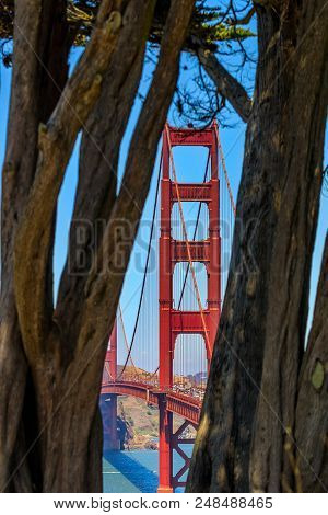 Golden Gate Bridge In San Francisco On A Clear Day
