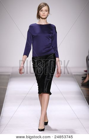 Gianfranco Ferre ฤดูใบไม้ร่วง/ฤดูหนาว 2011 คอลเลกชัน - มิลาน