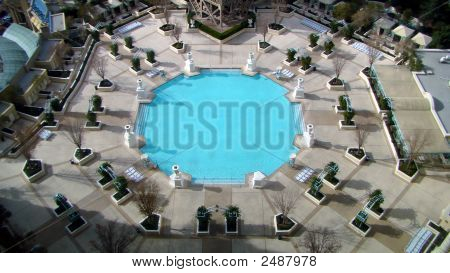 Hotel-pool
