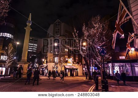 London, Uk - March 15 2018: Night Scene In The Seven Dials Intersection, Covent Garden. One Of The M