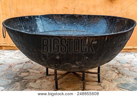 Close Up Big Black Caldron In Of Amer Or Amber Fort In Jaipur, India