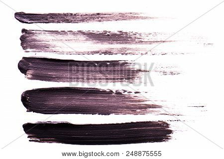 Set Of Black Strokes Of Mascara On A White Background. Texture Of Black Mascara For Eyelashes Isolat