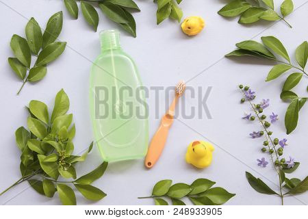 Toothbrush And Liquid Soap For Baby Bath Helps Complete Skin Nourishment For Smoother And Healthier 
