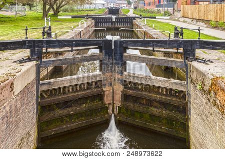 Diglis Bottom Lock On The Worcester Birmingham Canal Near The Junction With The River Severn At Digl