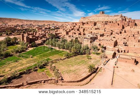 Fortified Village, Mud Brick Houses And Palm Trees, Ait Benhaddou, Morocco