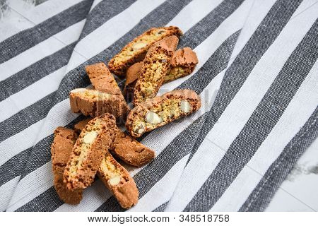 Biscotti Cantuccini Cookie Biscuits With Almonds Shortbread. Kitchen Towel, Healthy Food, Dieting
