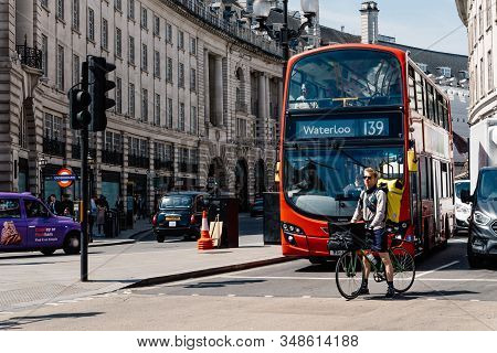 London, Uk - May 15, 2019: Rush Hour In Picadilly Circus With Regent St.