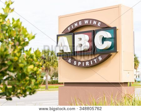 Vero Beach, Florida; Usa; Jan. 27, 2020. A Popular Liquor Store Founded In 1936 As A Bar In Orlando,