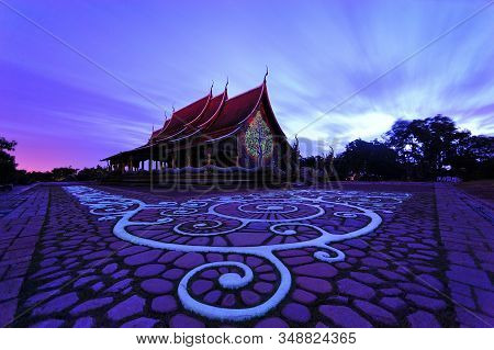 Sirindhorn Wararam Phu Prao Temple (wat Phu Prao) Is Located In Sirindhorn District Of Ubon Ratchath