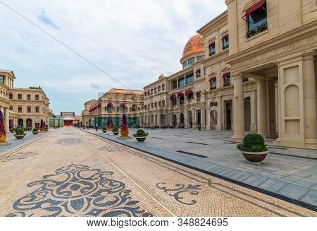 Doha, Qatar - Nov 20. 2019. Galleria Lafayette At Katara Plaza In Katara Village