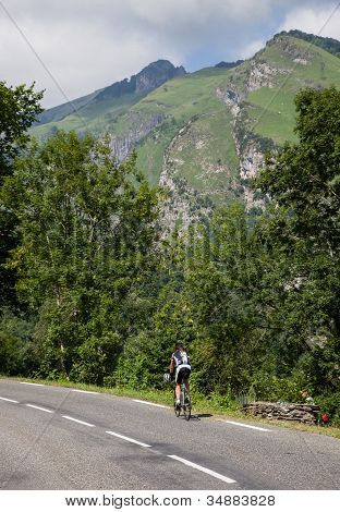 Cicloamatore solitario