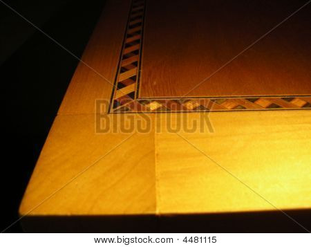 Muebles de madera con marquetería