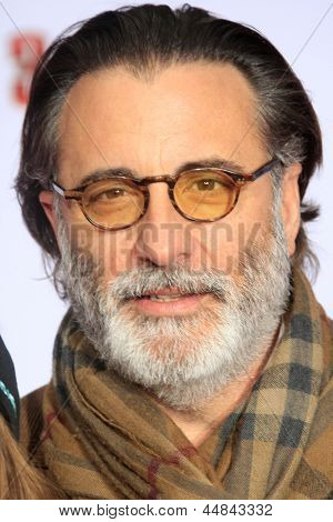 LOS ANGELES - APR 24: Andy Garcia ankommer til den 
