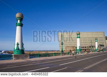 San Sebastian, Spain - October 26, 2021: Pillars On A Historic Bridge In The Center Of San Sebastian
