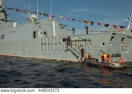 Russia, St. Petersburg, 27 July 2019: The Warship Admiral Of Fleet Kasatonov In The Neva River Befor