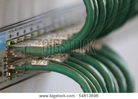 Patch Panel Cables For Connecting To Broadband Internet
