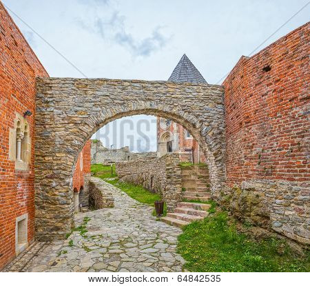 Chapel and walls on Medvedgrad castle
