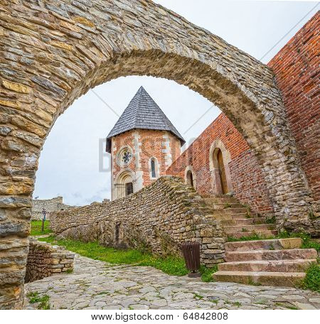 Chapel and walls on Medvedgrad castle