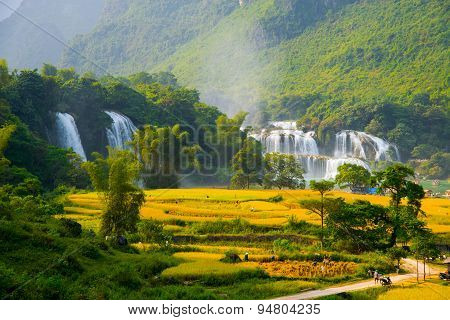Bangioc - Detian waterfall in Caobang, Vietnam