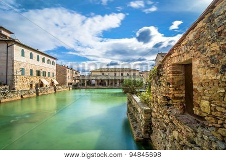 Bagno Vignoni Medieval Village In Tuscany