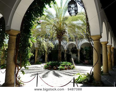 Spanish Courtyard Fountain Image & Photo | Bigstock