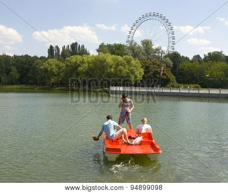 People Rest In Park Izmaylovsky