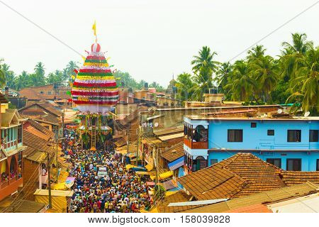 Gokarna Shivarathri Crowd People Chariot Pulling H
