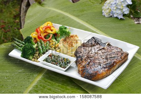 Prime rib with fries and salad