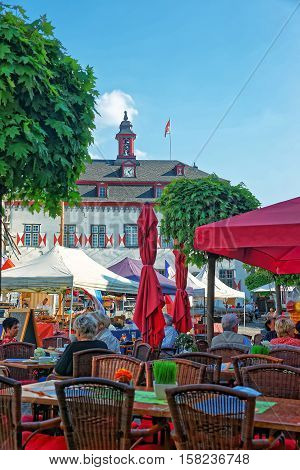 City Hall And Street Market Marktplatz In Linz Am Rhein