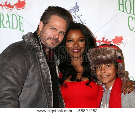LOS ANGELES - NOV 27:  Bradford Sharp, Keesha Sharp, Solomon Sharp at the 85th Annual Hollywood Christmas Parade at Hollywood Boulevard on November 27, 2016 in Los Angeles, CA