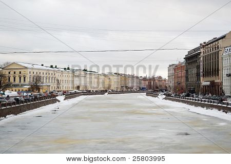 Řeky Fontanka v zimě, St.Petersburg
