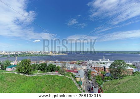 Nizhny Novgorod, Russia. - June 21.2018. View From The High Bank Of The Oka To Strelka Crossing The 