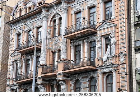 Kiev/ukraine - July 3, 2018: Profitable House On The Street. Saksaganskogo No. 96 (built 1898-1899 G