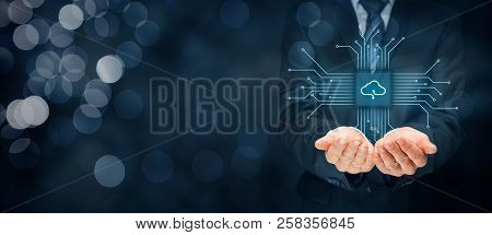 Cloud Computing Concept - Connect Devices To Cloud. Businessman Or Information Technologist With Clo