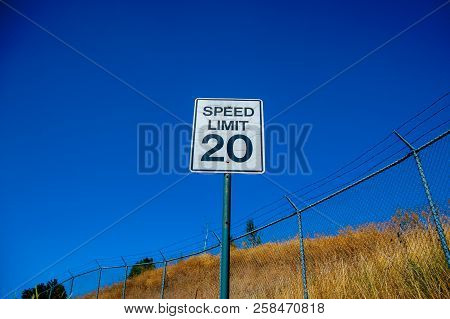 Sign 'speed Limit 20' At 'yellowstone National Park' Is Located In The U.s. States Of Wyoming, Monta