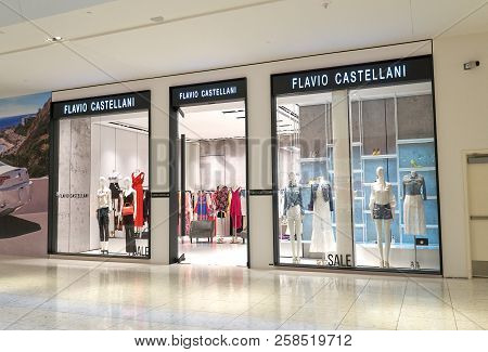 Aventura, Usa - August 23, 2018: Flavio Castellani Famous Boutique In Aventura Mall. Flavio Castella
