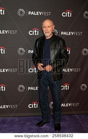 LOS ANGELES - SEP 13:  Hector Elizondo at the 2018 PaleyFest Fall TV Previews - FOX at the Paley Center for Media on September 13, 2018 in Beverly Hills, CA