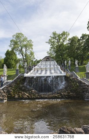 St Petersburg, Russia - 03 June, 2018: Vertical Picture Of Cascade Fountain At Peterhof, Important L