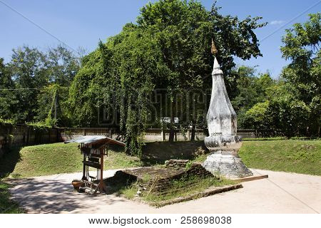 Chedi Or Stupa Phra That Kong Khao Noi In Yasothon, Thailand
