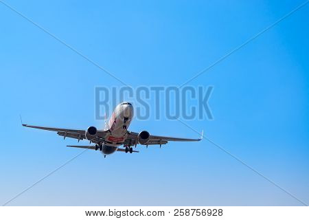 Big Airplane Flying With The Land Gear Down