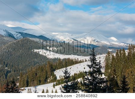 Morning Winter Snow Covered Scenery Picturesque Alp Mountain Ridge (ukraine, Carpathian Mountains, C